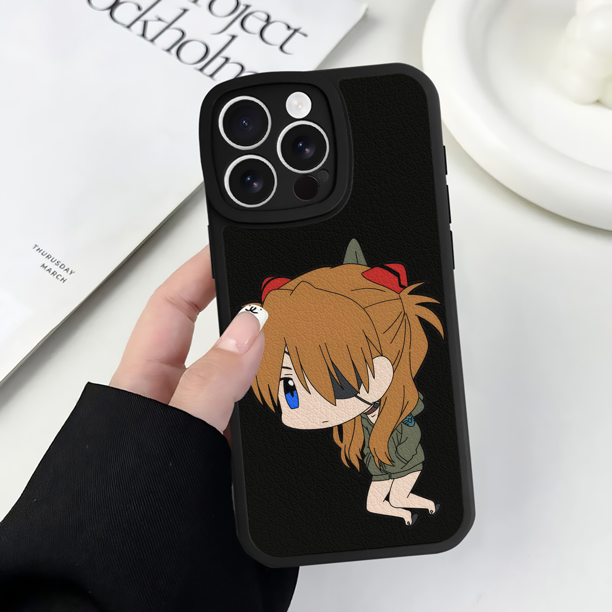 （画像用） EVA 新世紀エヴァンゲリオン 【iPhone 16シリーズ対応】シリコンスマホケース（レザー調） 材質：シリコン